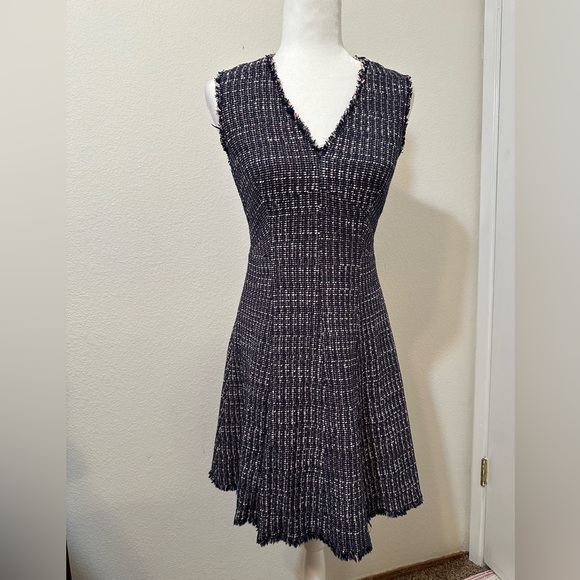 *LIKE NEW* REBECCA TAYLOR Fray-Trimmed Raw Hem Navy Tweed Dress - Picture 4 of 12